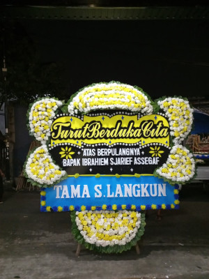 Papan Bunga Duka di Nelawi